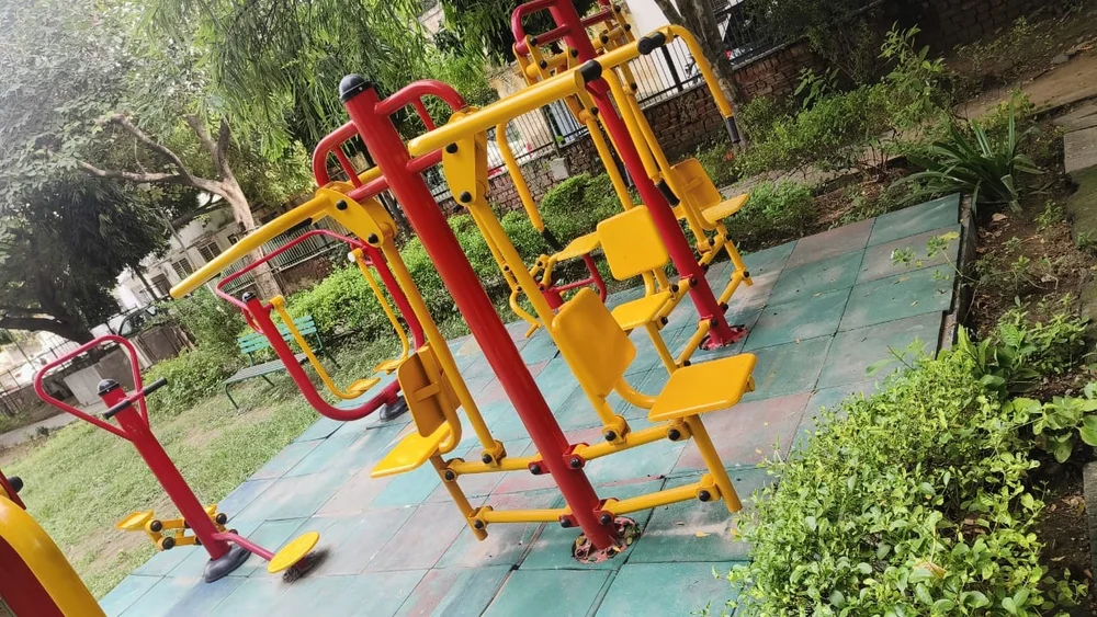 Thiết bị sân chơi trẻ em ngoài trời 
